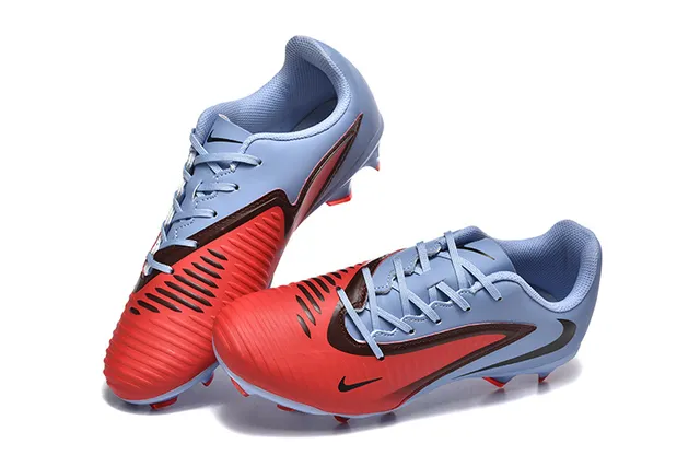 Nike Mercurial Vapor हल्का नीला और लाल फर्म-ग्राउंड सोकर जूते 2