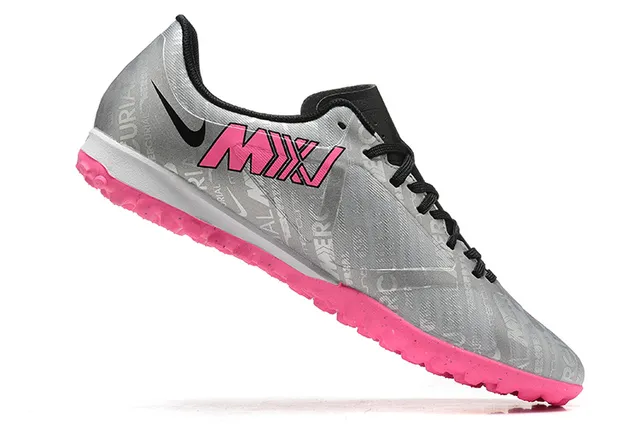 Nike Mercurial Vapor Silver Pink Low-Cut Synthetic Upper Repeated Graphic Print Turf Soccer Shoes 3
