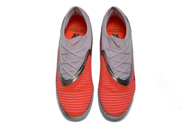 Nike برتقالي وردي محبوك علوي عاكس فضي Swoosh عشب صناعي كرة القدم أحذية 2
