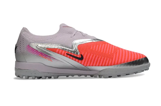 Nike برتقالي وردي محبوك علوي عاكس فضي Swoosh عشب صناعي كرة القدم أحذية 7