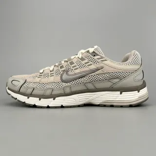 Nike P-6000 Tênis de corrida cinza de malha e sintético