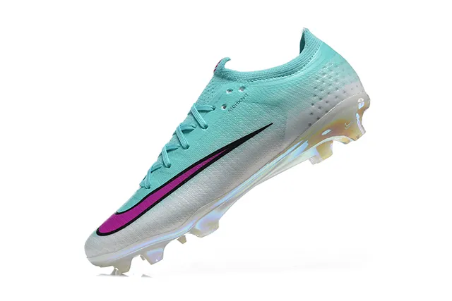 Nike Phantom GT Blue Silver Coupe Basse Tricot Supérieur Cage Iridescente TPU Terrain Ferme Chaussures de Football 4