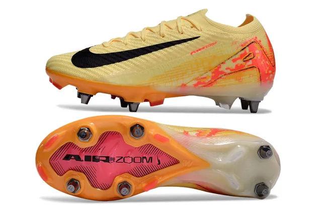 Nike Phantom GT Zapatos de fútbol con superior de malla amarillo naranja, superposición gráfica pixelada y superficie firme 6