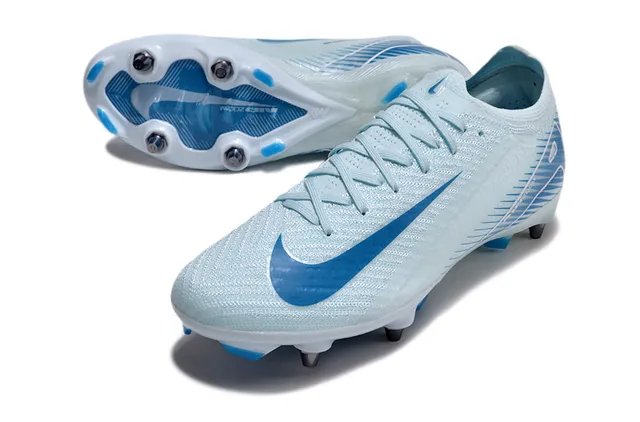 Nike Phantom GT Zapatos de fútbol con superior de malla amarillo naranja, superposición gráfica pixelada y superficie firme 10