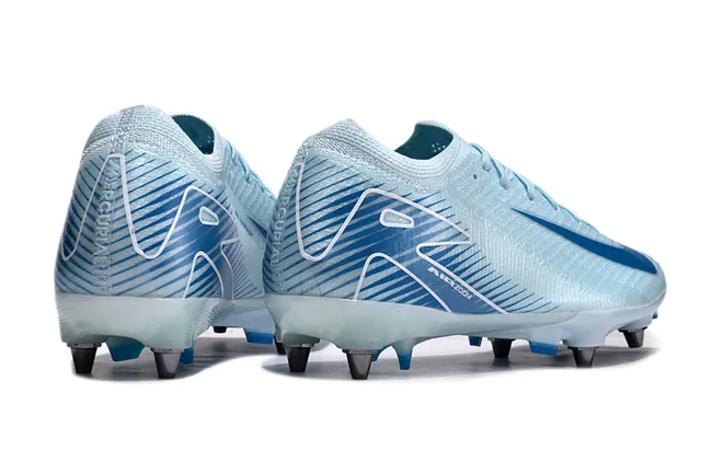 Nike Phantom GT Zapatos de fútbol con superior de malla amarillo naranja, superposición gráfica pixelada y superficie firme 11