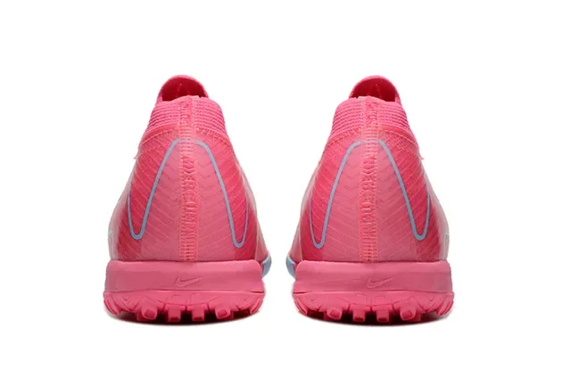 Nike Chuteira de Futebol Turf com Upper em Tricô e Língua Integrada Rosa e Azul 4