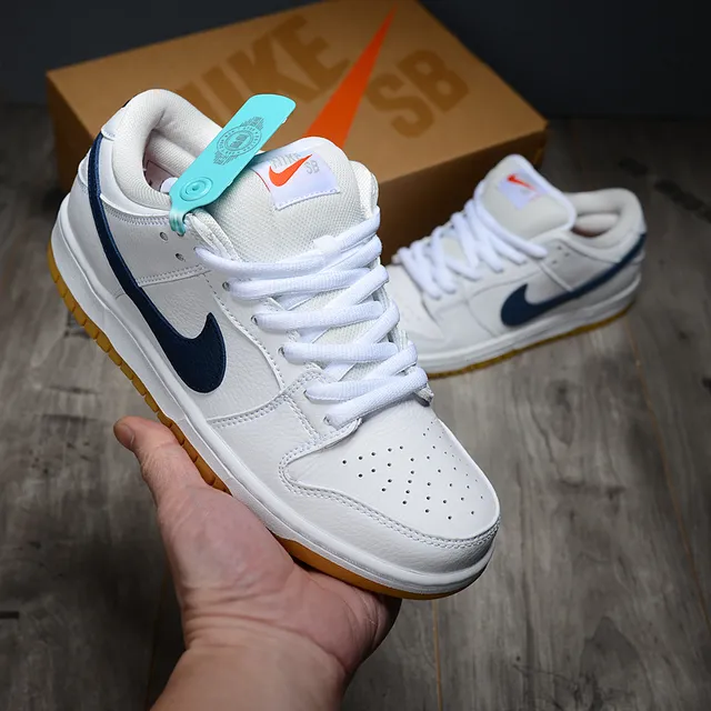Nike SB Dunk Low White Navy Gum Skateboard Shoes 2