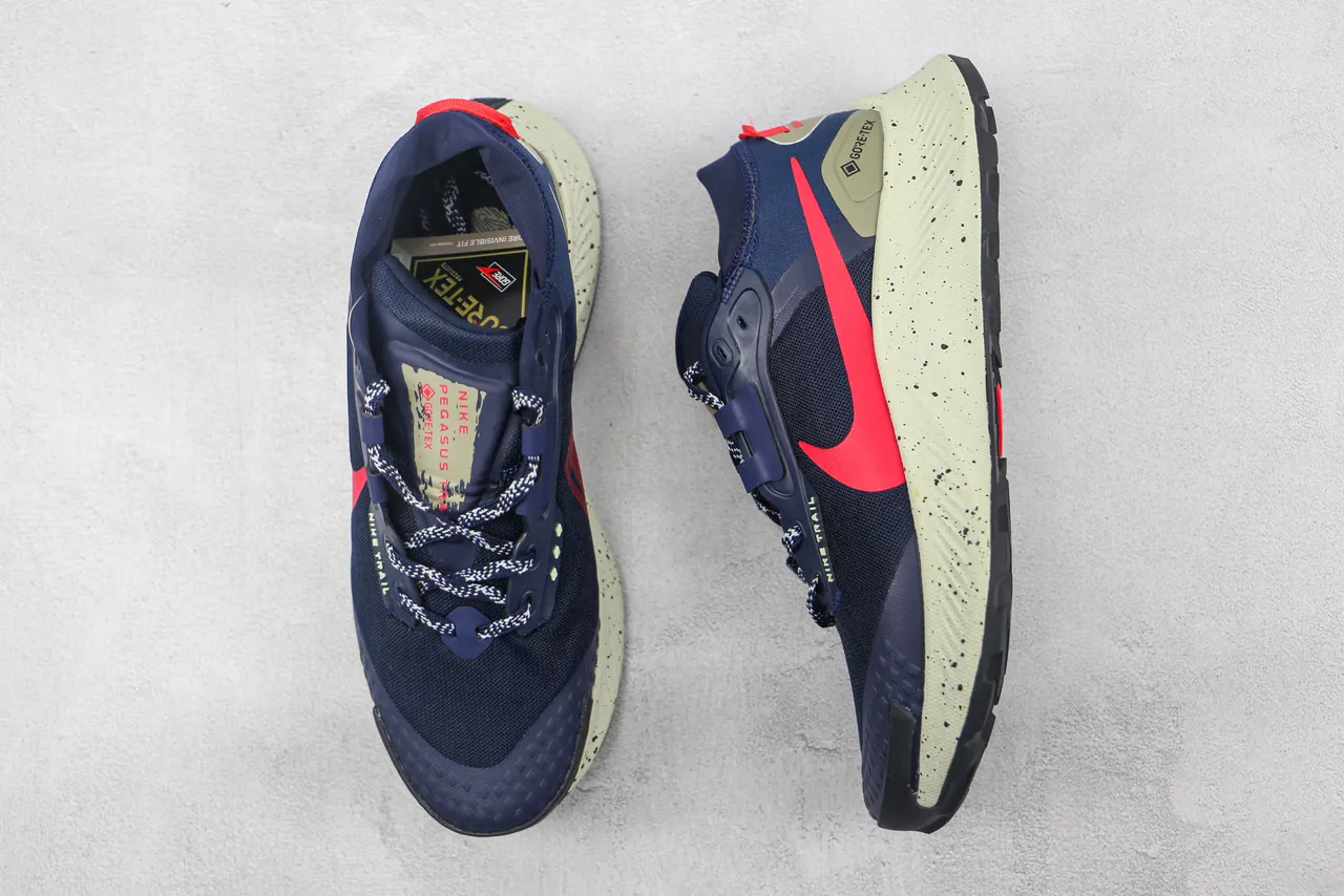 Nike Trail Navy Red Mesh Upper Bold Swoosh Running Shoes 3