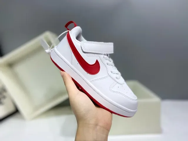 Nike White Black Low-Top Dual-Closure Lifestyle Sneakers 14