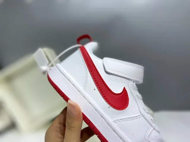 Nike White Black Low-Top Dual-Closure Lifestyle Sneakers 15