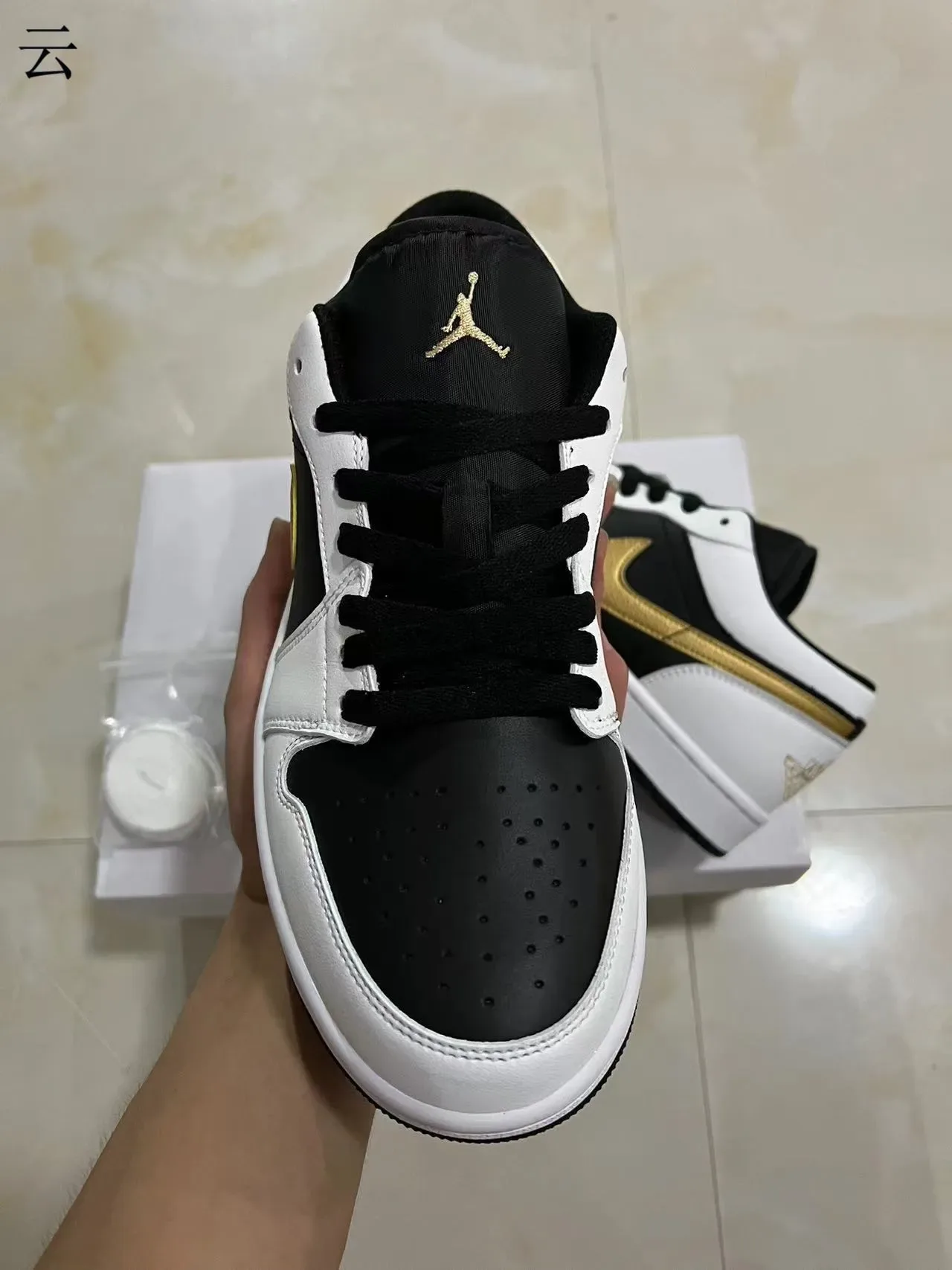 Nike Branco Ouro Tênis Lifestyle De Couro E Sintético Superposição Topo Baixo 3