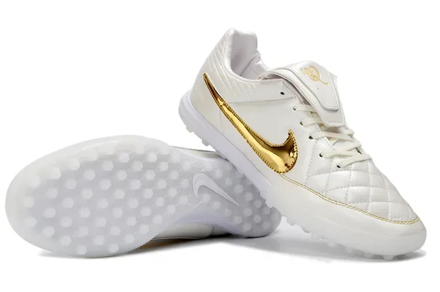 Nike White Gold Quilted Synthetic Upper Metallic Swoosh Overlay Turf Soccer Shoes 4