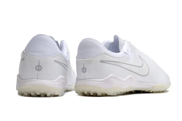 Nike White Gray Low-Cut Synthetic Upper Turf Soccer Shoes 5