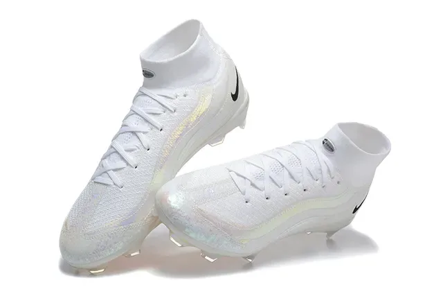 Nike 白色透明高帮虹彩合成钉鞋足球鞋 3