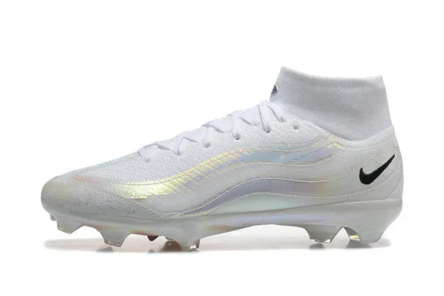 Nike 白色透明高帮虹彩合成钉鞋足球鞋 10
