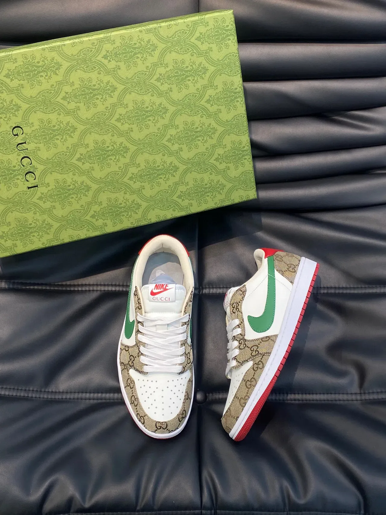 Nike x Gucci Air Jordan 1 Low GG Monogram أبيض أخضر أحمر حذاء لايف ستايل 3