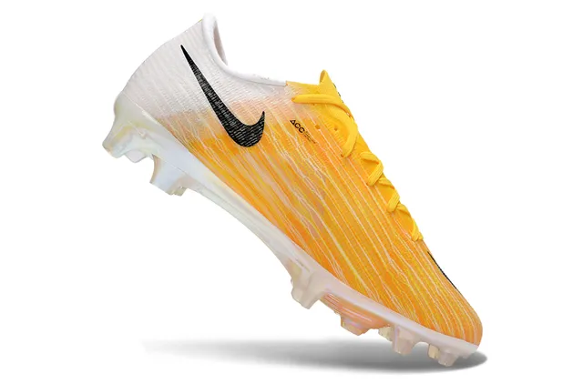 Nike Chaussures de football jaunes blanches avec upper Flyweave tricoté translucide Air Zoom semelle pour terrain ferme 2