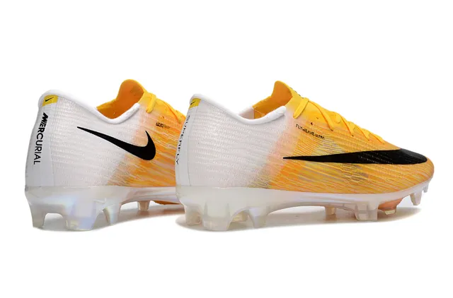 Nike Chaussures de football jaunes blanches avec upper Flyweave tricoté translucide Air Zoom semelle pour terrain ferme 5