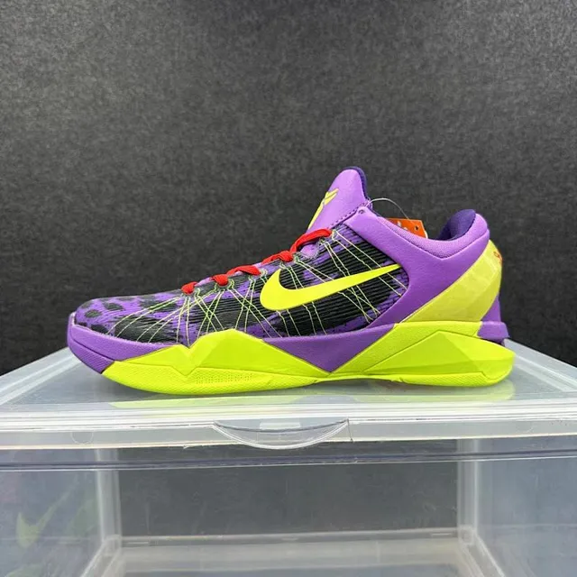Nike Zoom Kobe VI عيد الميلاد بنفسجي أصفر نيون أحذية كرة السلة 2
