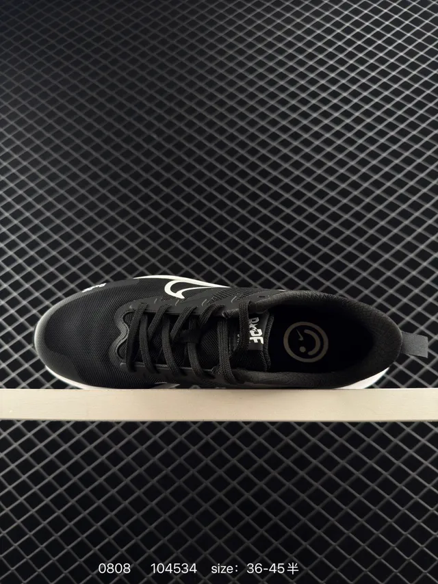 Nike ZoomX Black and White Running Shoes 3