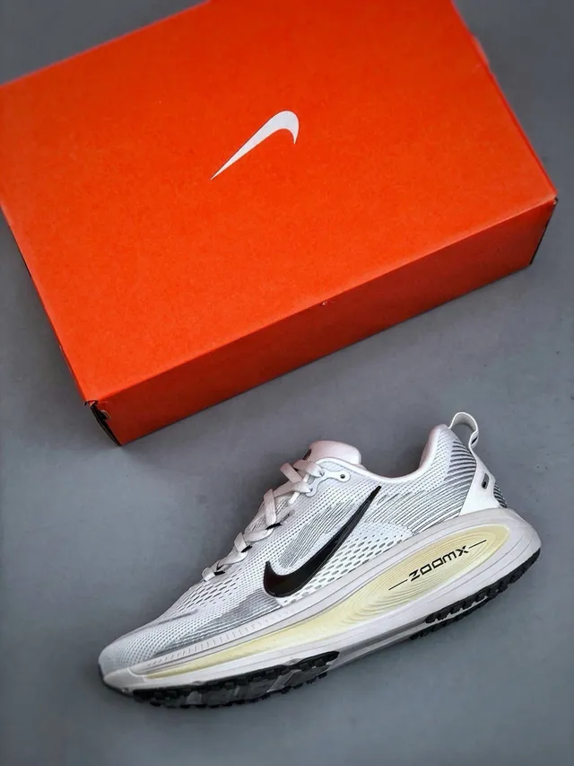 Nike ZoomX Invincible Run chaussures de course 6