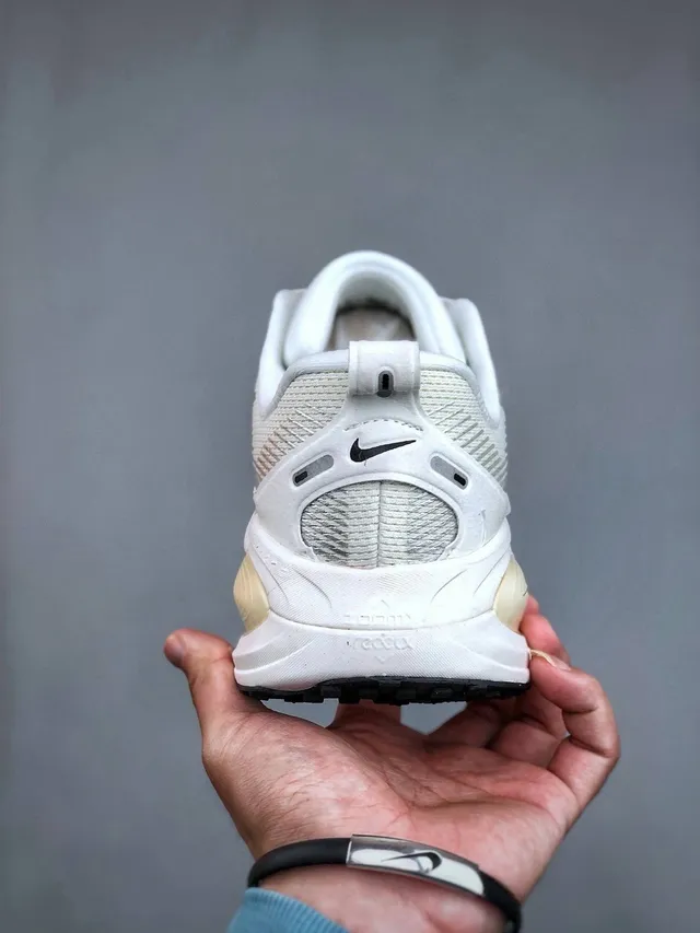 Nike ZoomX Invincible Run chaussures de course 7