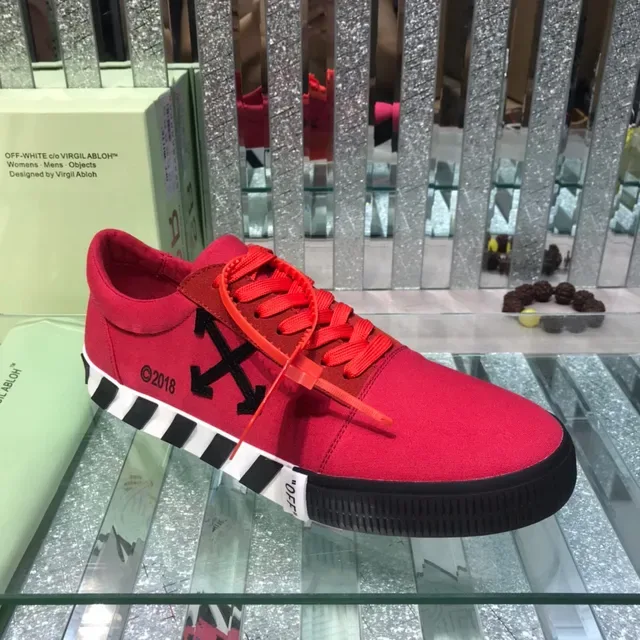 Off-White Diagonal Arrow Lona Roja Sneakers Lifestyle 9