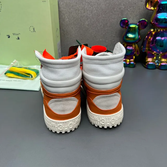 Off-White The Ten Naranja Zapatillas Lifestyle con Diseño Industrial de High-Top 3