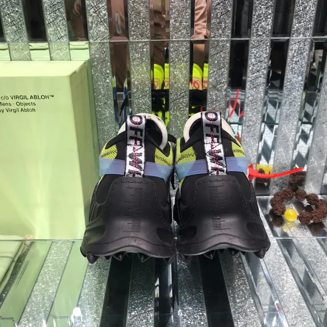 Off-White Amarelo Azul Sola Esculpida Detalhe Zip-Tie Industrial Tênis Chunky 3