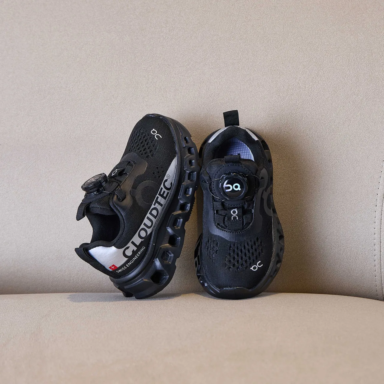 On Cloudmonster Niños Sin Cordones Zapatillas Gruesas 22
