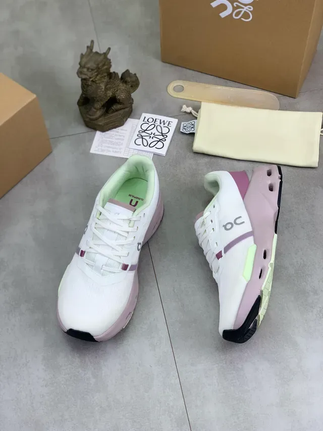 On Cloudnova White Mint Purple zapatillas lifestyle 5