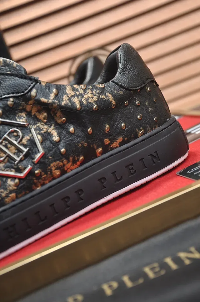Philipp Plein أحذية رياضية أسود وذهبي Speckle Studded Lifestyle 9