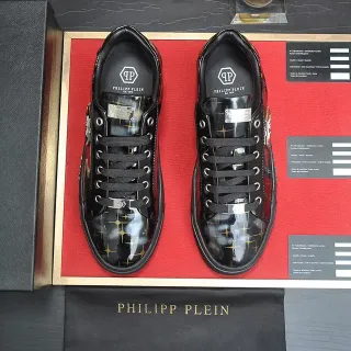 Philipp Plein Black and Gold Star Print Lifestyle Sneakers