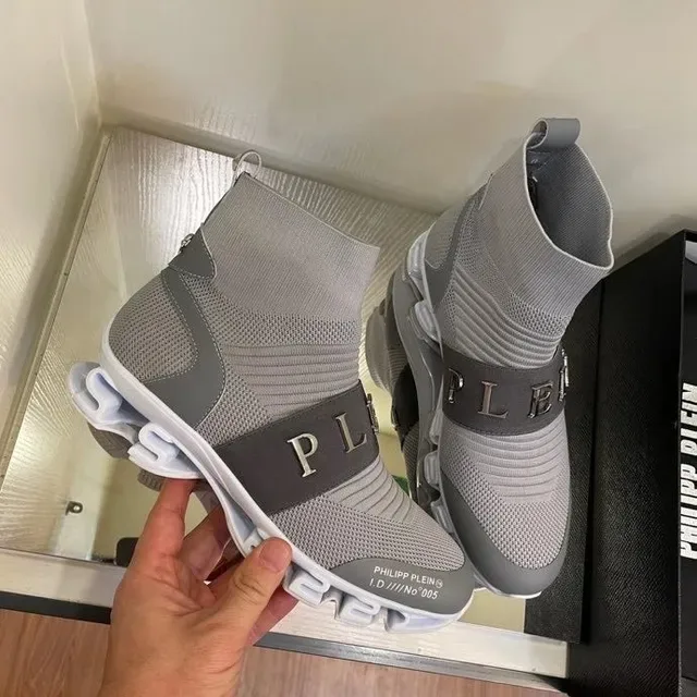 Philipp Plein Gris Noir Chaussures Lifestyle à Empiècement en Maille Ajustable Sangle Monogrammée 9