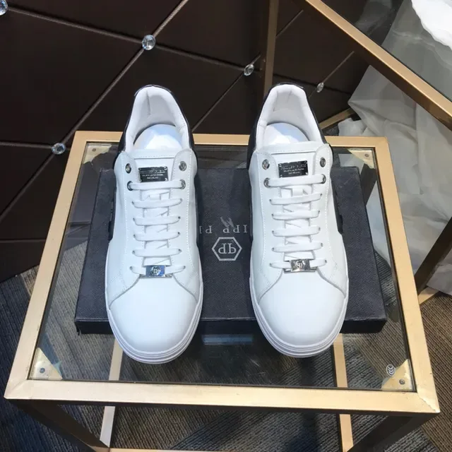 Philipp Plein Lifestyle Sneaker Blanc Noir Cuir Supérieur Panneaux de Contraste Lifestyle Sneakers 9