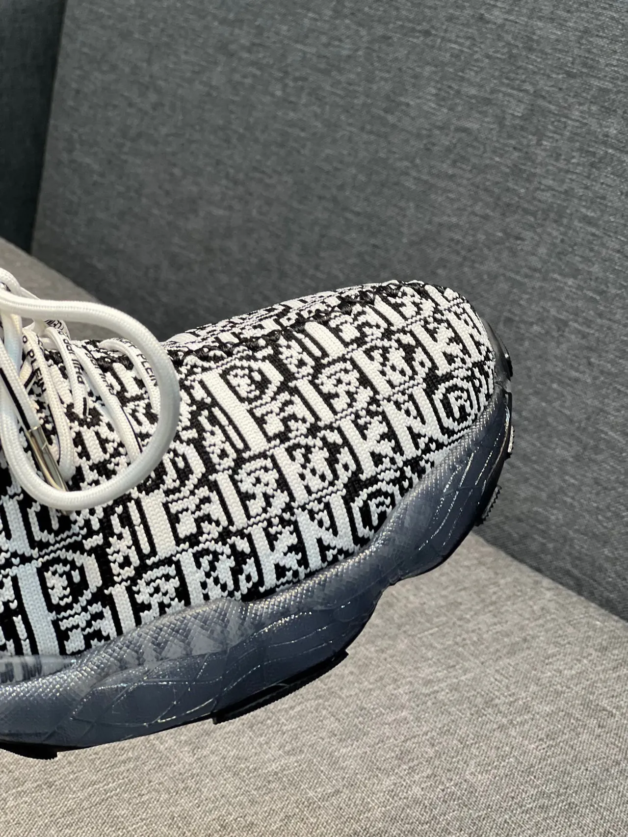 Philipp Plein 莫诺格拉姆针织厚底运动鞋 3