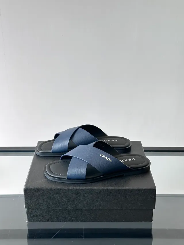 Prada কালো নীল ক্রস-স্ট্র্যাপ ফ্ল্যাট সোল ক্যাজুয়াল স্যান্ডেল 9