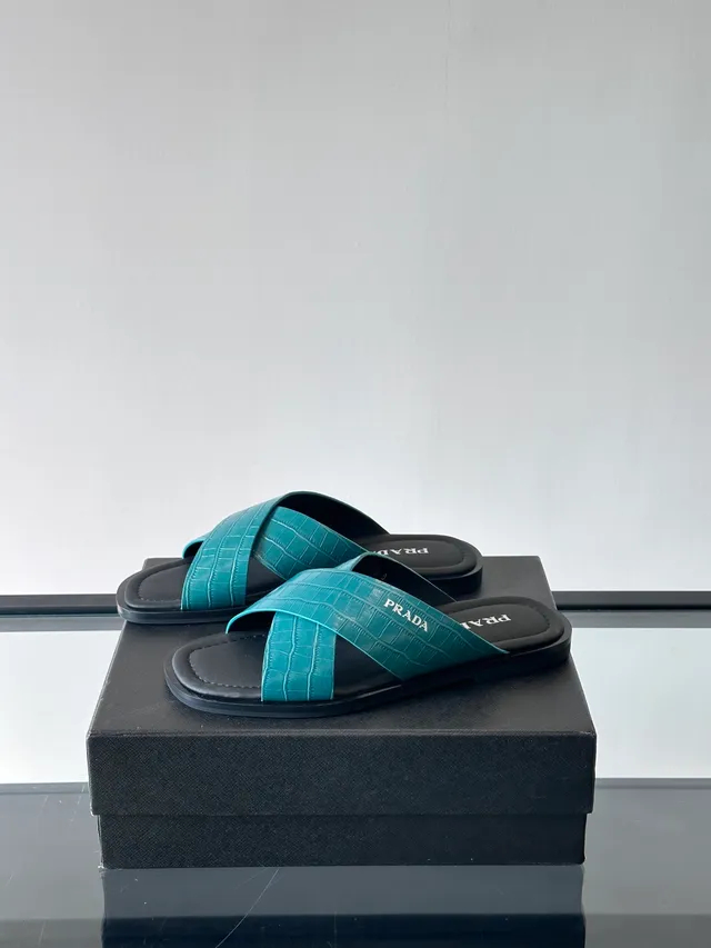 Prada কালো নীল ক্রস-স্ট্র্যাপ ফ্ল্যাট সোল ক্যাজুয়াল স্যান্ডেল 14