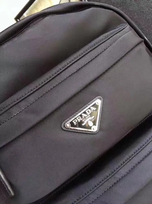 Prada حقيبة ظهر كاجوال من النيلون أسود مات منظمة جيوب أمامية 6