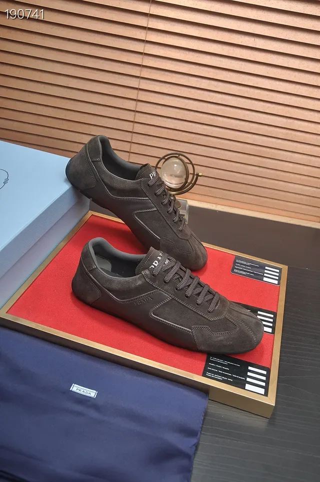 Prada Chaussures Lifestyle Marron Noir avec Panneaux en Daim Inspirées par les courses automobiles 6