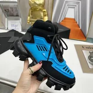 Prada Cloudbust Runner Preto e Azul Cian Tênis chunky
