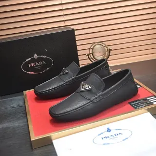 Prada Mocasin Negro Cuero Moc-Toe