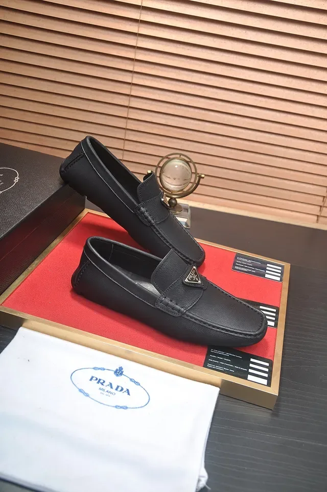 Prada Loafer Black Leather Moc-Toe Construction Loafer 4