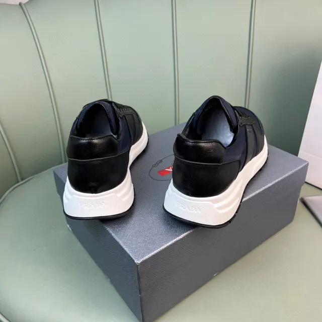 Prada Navy Black Mixed-Material Upper Contrasting Lifestyle Sneakers 6