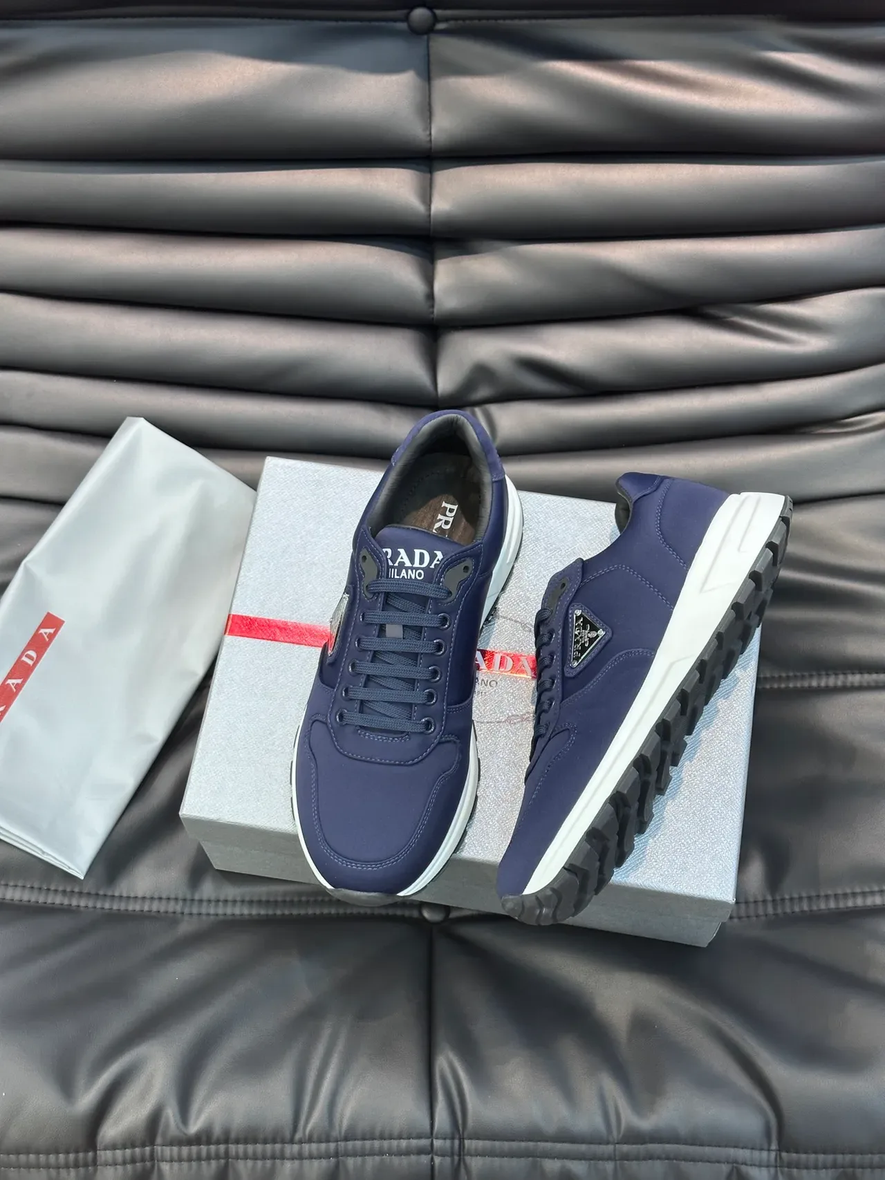 Prada Sneakers Lifestyle Navy White Upper Nylon Midsole Sculpté 4