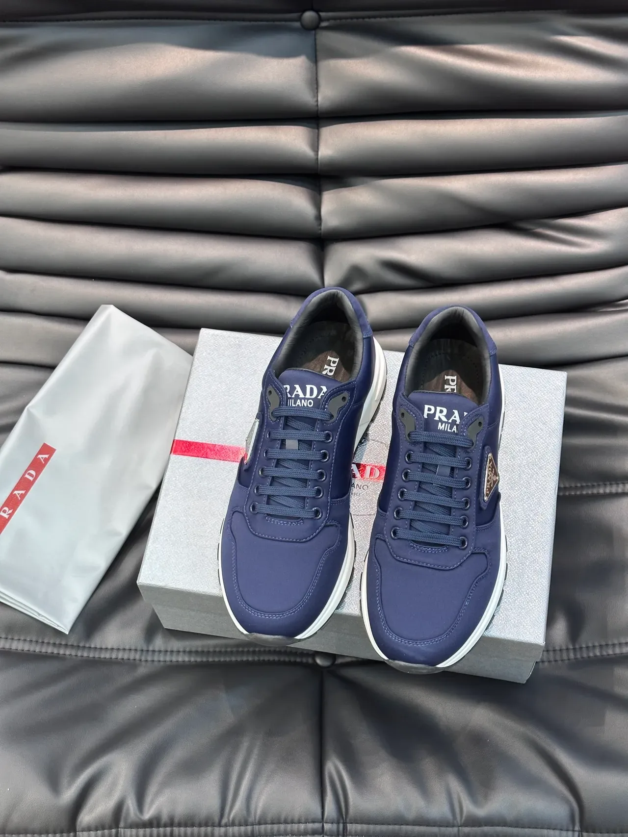 Prada Sneakers Lifestyle Navy White Upper Nylon Midsole Sculpté 5