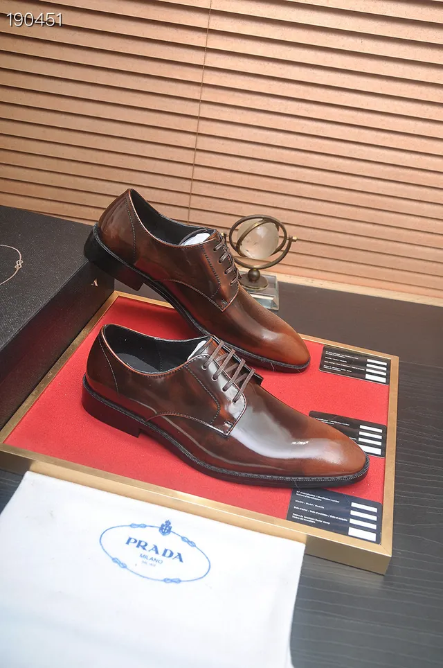 Prada চকচকে বাদামি ক্যাপ-টু অক্সফোর্ড জুতা 5