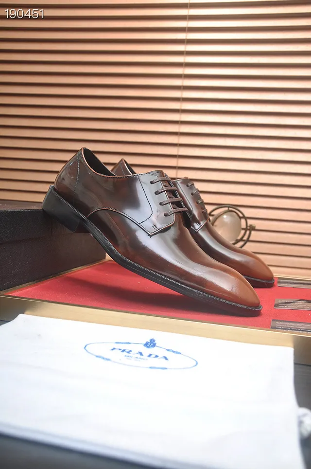 Prada চকচকে বাদামি ক্যাপ-টু অক্সফোর্ড জুতা 8