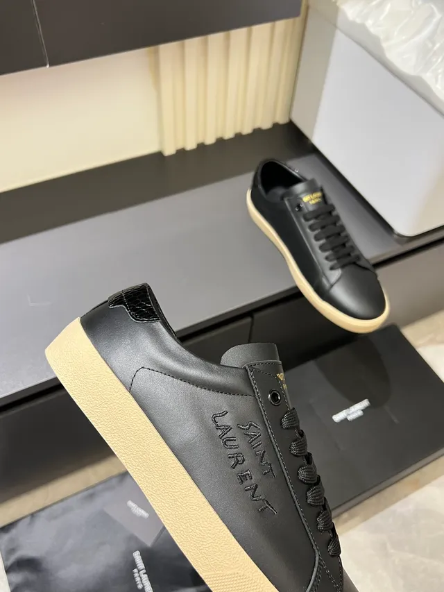 Saint Laurent Niki Zapatillas lifestyle de cuero negro 3