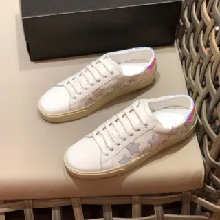 Saint Laurent सफेद भूरा चमड़ी की स्टार एप्लिके लाइफस्टाइल स्नीकर